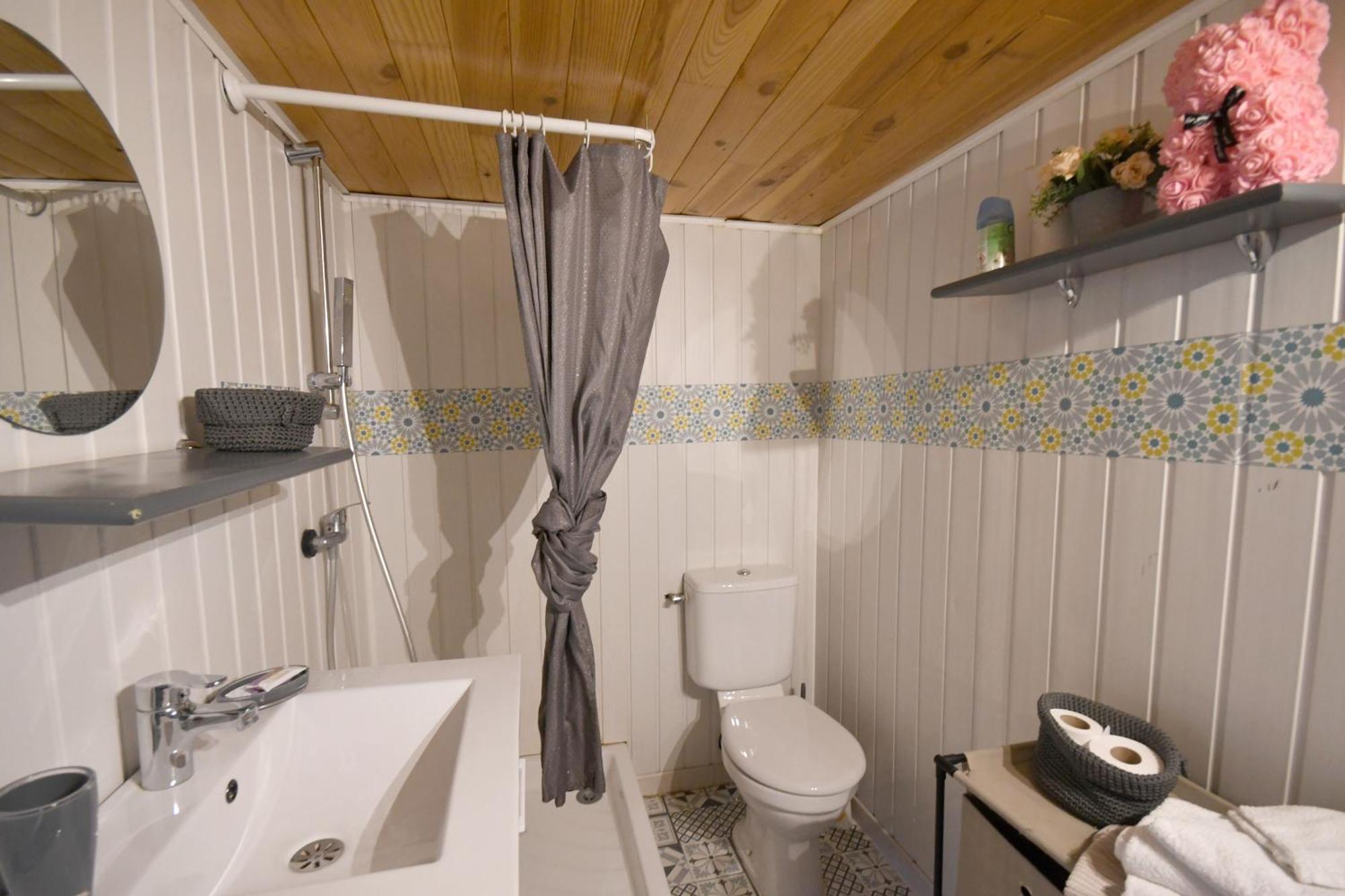 Le Love Chalet Des Alpes Guillestre Exterior photo